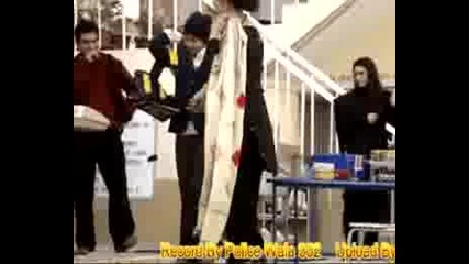 The Way of Teaching in Pakistan Very Very Funny - Video 