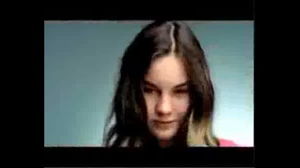 Miley Cyrus - 7 Things