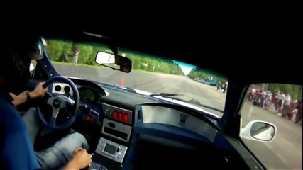 Драг състезание Bugatti Veyron vs Nissan Skyline Gt-r R34
