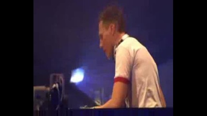 Dj Tiesto - Tears From The Moon