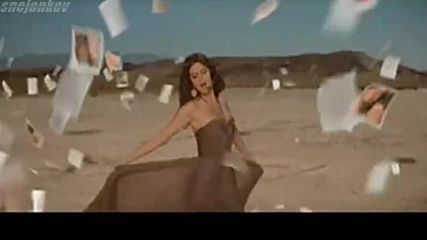 Selena Gomez The Scene - A Year Without Rain Година без дъжд Високо Качество Превод