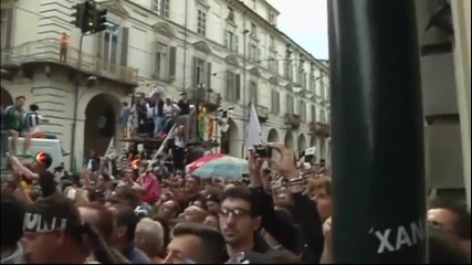 Ювентус отпразнува титлата по улиците на Торино