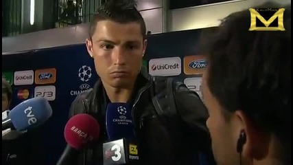Kristiano Ronaldo se oplakva ot pluhove
