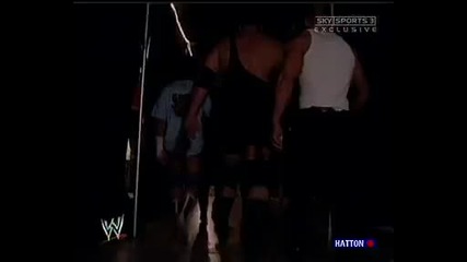 Wwe 21.11.2005 Бой на паркинга Raw vs Smackdown - Такъв момент трудно се забравя!