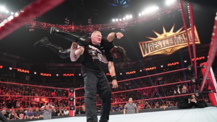 6 things you need to know before tonight's Raw: Feb. 4, 2019