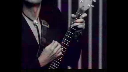 Queen - The invisible man