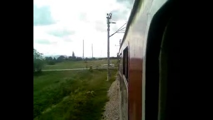 Влак Бв7622 София - Видбол (видин) пристига на гара Воднянци 