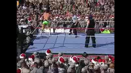 Wwe Raw In Iraq 24.12.2007 - Jeff Hardy vs Carlito 