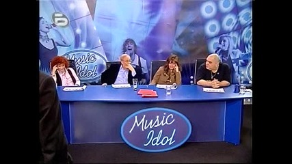 Кастинг за Music Idol 2 (софия) - Иван Ангелов се прави на комик 29.02.2008 (висок 