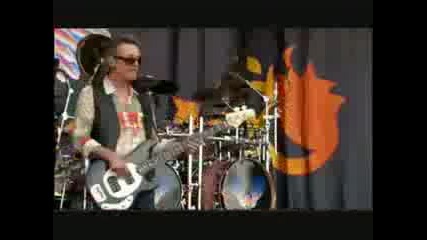 Journey - Dont Stop Believing - Live Download Festival 2009