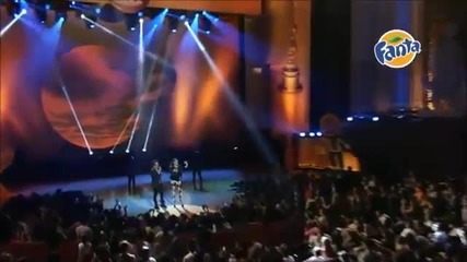 Страхотно изпълнение на Demi Lovato - Skyscraper - на наградите на Fanta Irresistible / 2012 /