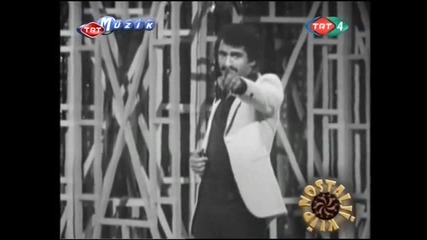 Ibrahim Tatlises - Ayaginda Kundura