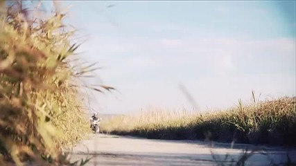 Джоанна - Малко мъж (оfficial video) 2012