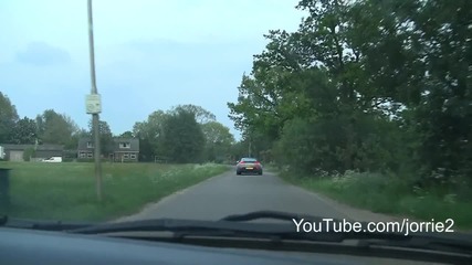 Страхотен Звук От Aston Martin V12 Vantage Full H D 