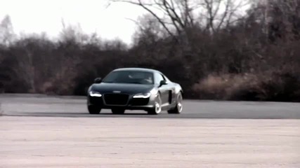 Audi R8 - В детайли 