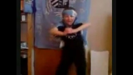 Tevez hece bailar a Inglaterra!! do the Tevez (360p) 