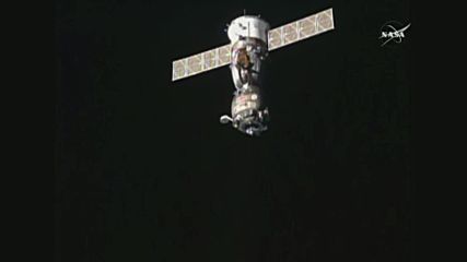 Последният "Союз" от старото поколение кацна в Казахстан