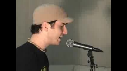 Mom4e Pee No Air (piano)