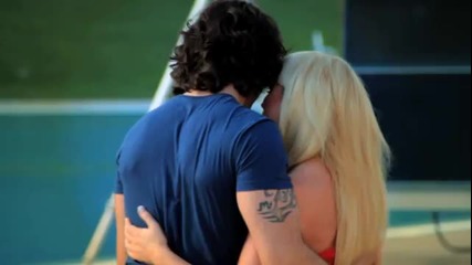 New * Sonia & Selena - Yo Quiero Bailar 2011 (official Video)