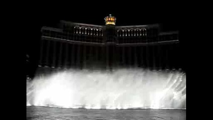 Bellagio Fountains - гледайте го 