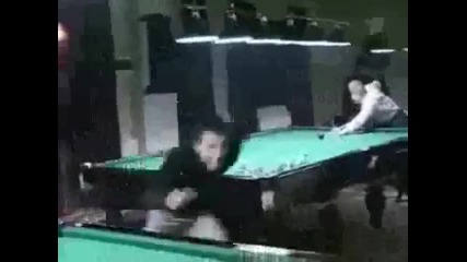 Дали не е луд 100% смях