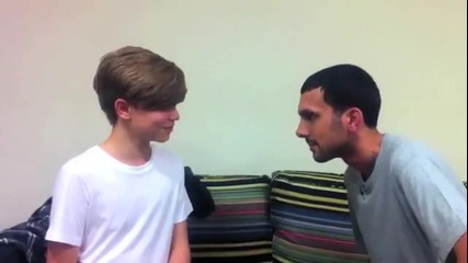 Ronan Parke challenges Dynamo to a stare-off!