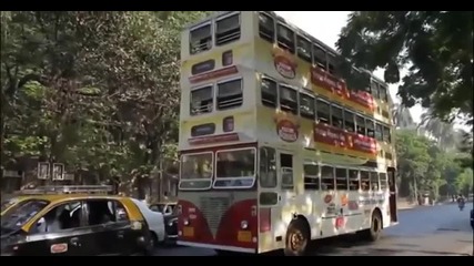 Автобус на 3 етажа в Индия
