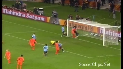 Уругвай 2:3 Холандия / гол на Макси Перейра / 