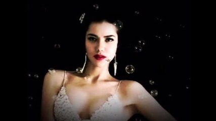 Fahriye Evcen - Биография