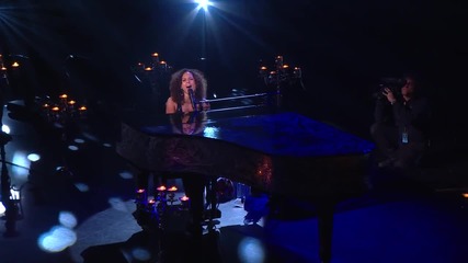 Alicia Keys - Sure Looks Good To Me ( Piano & I Aol Sessions 1 )