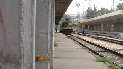 46 208 с Бв 8610 на гара Пловдив