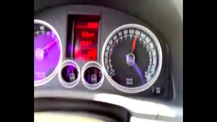 Усетете ускорението с един истински представител на Golfa Gti 