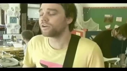 Frightened Rabbit - Heads Roll Off 