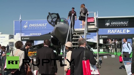 France: Defense Minister Le Drian visits Paris Air Show