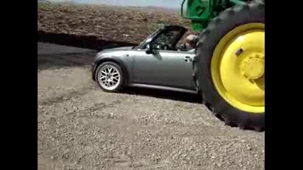 sprayer vs mini cooper 