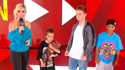 Young WWE fan does a hilarious New Day dance during Raw's commercial break: WWE.com Exclusive, May 27, 2019