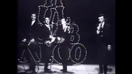 Frankie Valli &amp; Four Seasons 1965 Medley Dawn, Rag Doll