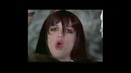 Yникалната песен на Бритни Спиърс - Hidden Fantasy