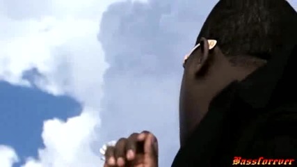 Page Ft. Drake - Im Still Fly