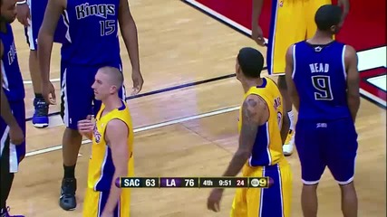 инцидент с мажоретката на Lakers..13.10.10 La (lekars) - Kings 