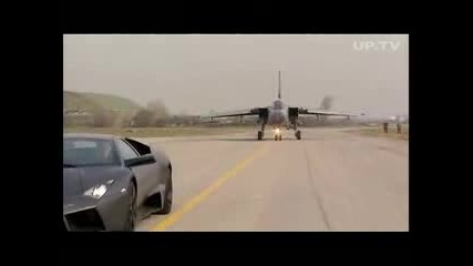 Lamborghini Reventon vs. Tornado ! Amazing !