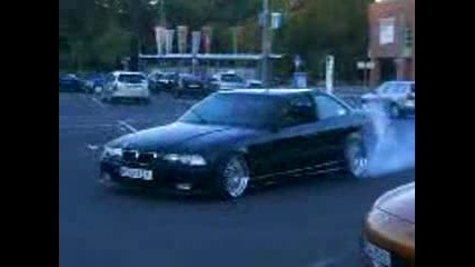 E36 M3 burn out