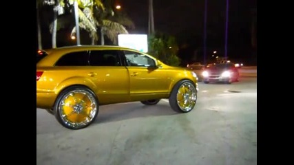 Acewhips.net- 2010 Audi Q7 Truck on 30_ Dub Stallion Floaters- New Paintjob