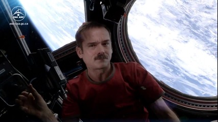 Астронавт засне първия музикален видео kлип в Космоса