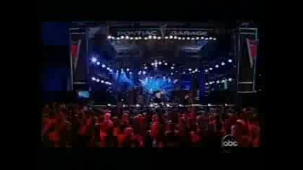 Kelly Clarkson Never Again Live Short Version Jimmy Kimmel Hollywood Highland Center, Los Angeles Ma 