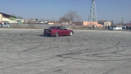 Bmw 320i donuts 