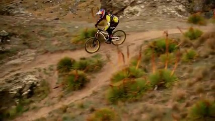 Downhill Mtb in New Zealand with Brook Macdonald