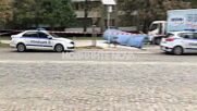 Камион се вряза в спирка в София, 19-годишно момиче загина