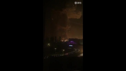 Кадри от експлозията в Китай