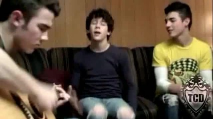 A Day In The Life Of The Jonas Brothers